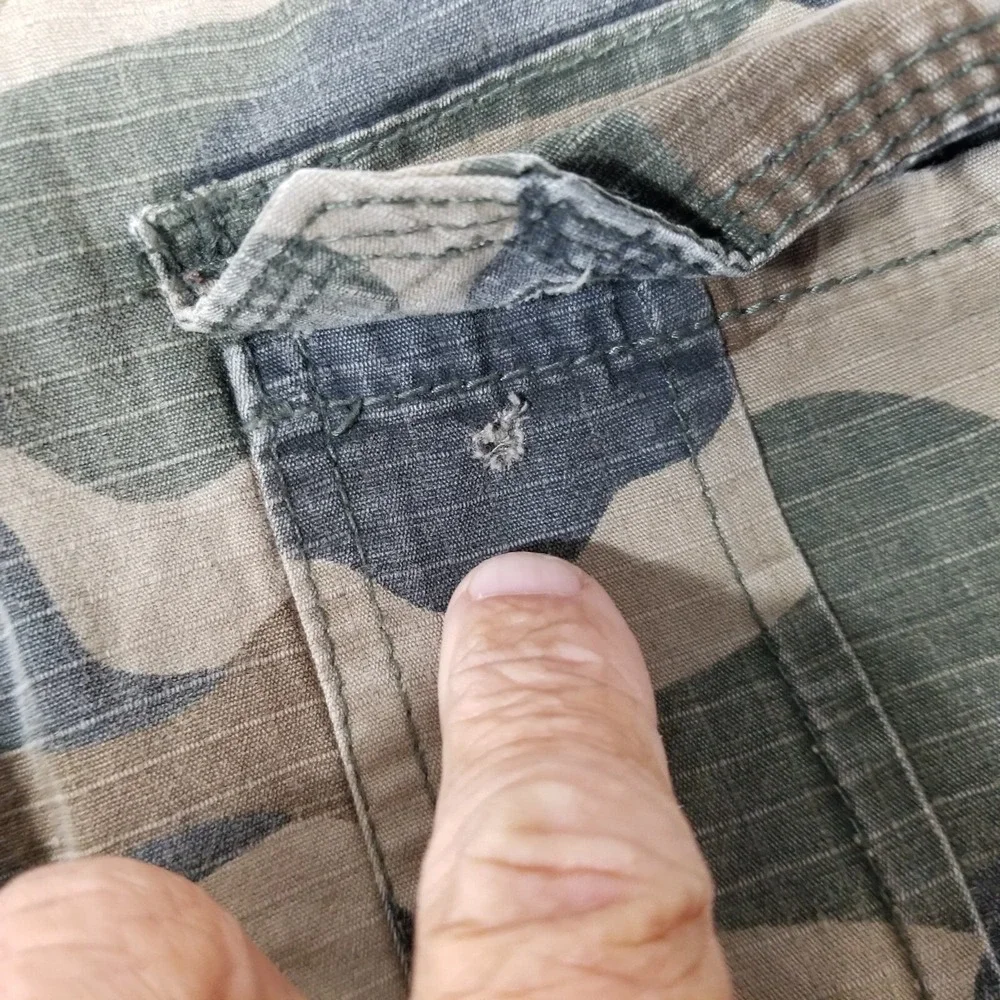 Southpole jeans camo cargo pants men's 32x32 lightweight ripstop flawed